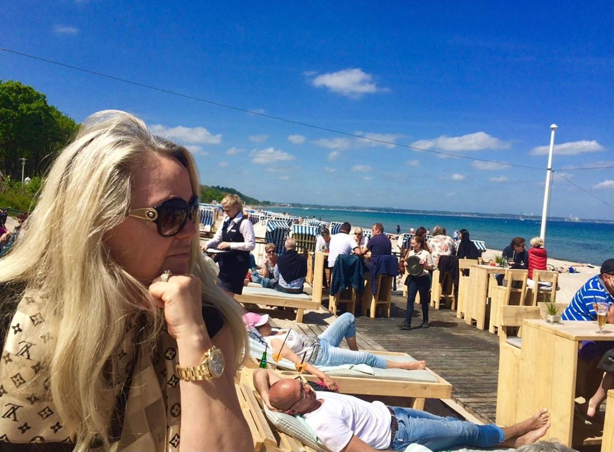Tiffany'S Ferienapartments Sind Alles, Ausser... Gewoehnlich!!! Timmendorfer Strand Exteriör bild