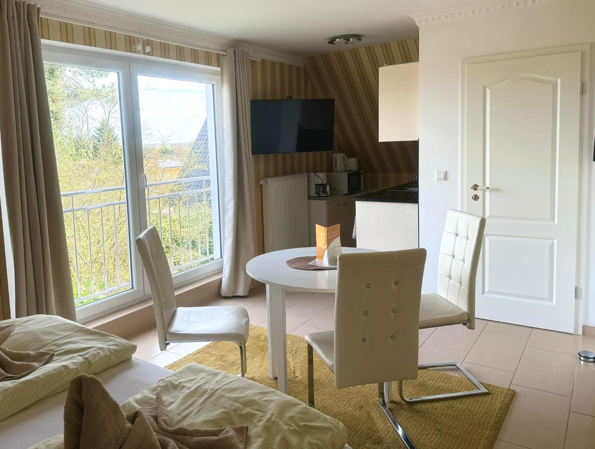 Tiffany'S Ferienapartments Sind Alles, Ausser... Gewoehnlich!!! Timmendorfer Strand Exteriör bild