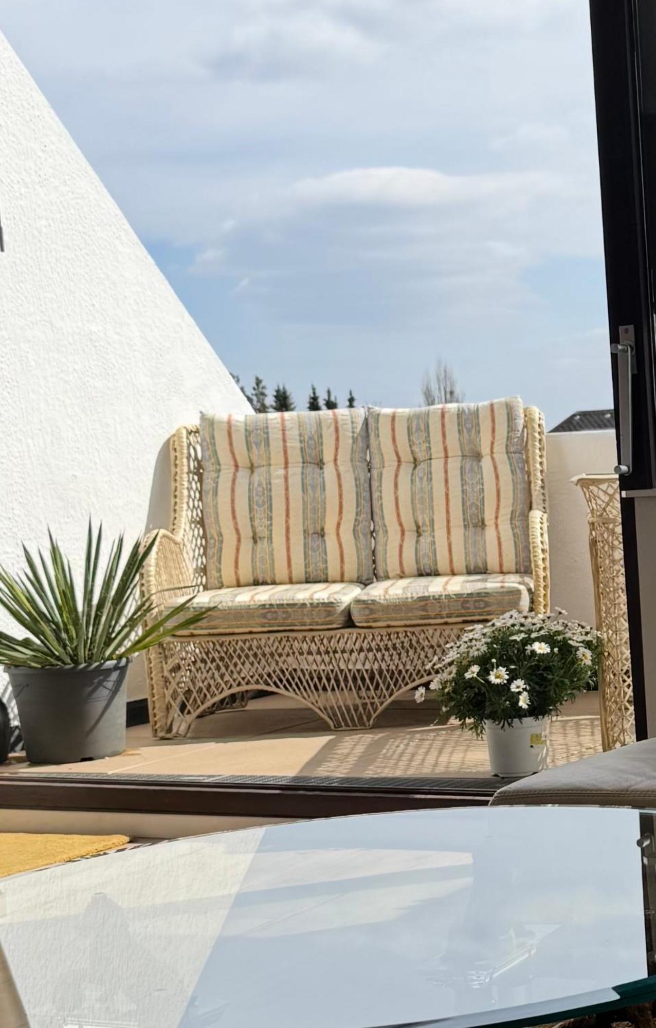 Tiffany'S Ferienapartments Sind Alles, Ausser... Gewoehnlich!!! Timmendorfer Strand Exteriör bild